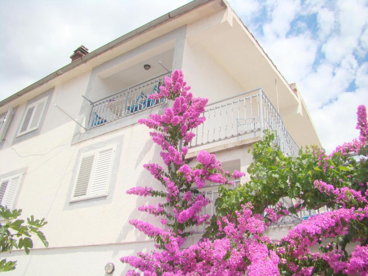 Apartments Ruza Vodice Exterior photo